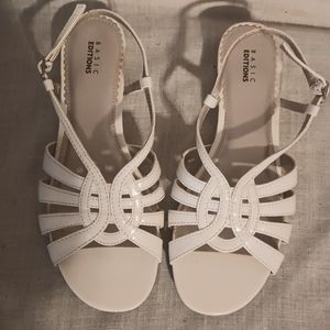 Ladies Basic Edition White Strappy Sandal 7 1/2